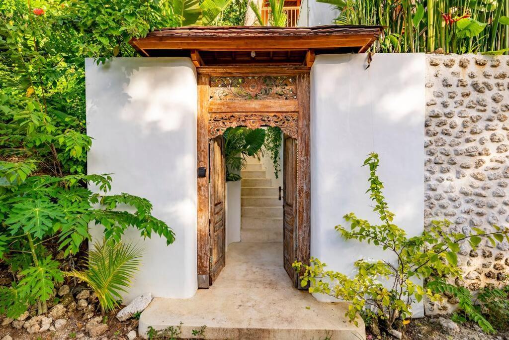 Nest Uluwatu - Eco Boutique Villa Exterior photo